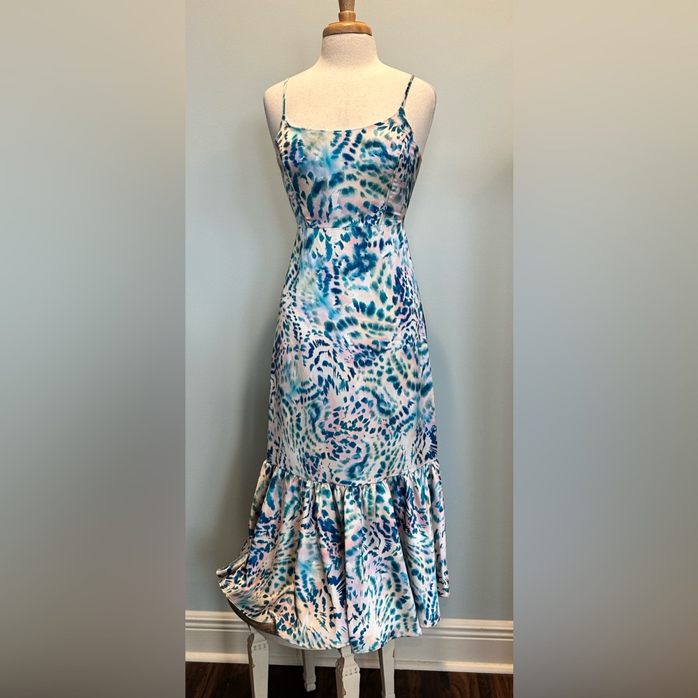 Steve Madden Danni Blue Coral Empire Waist Midi Dress size 4 New with tags